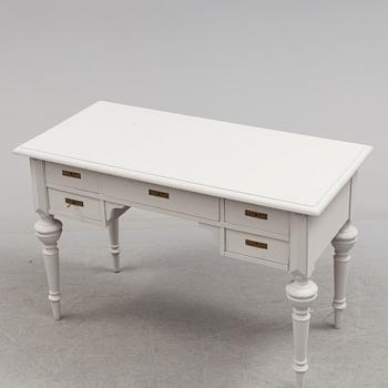A writing desk from around year 1900.