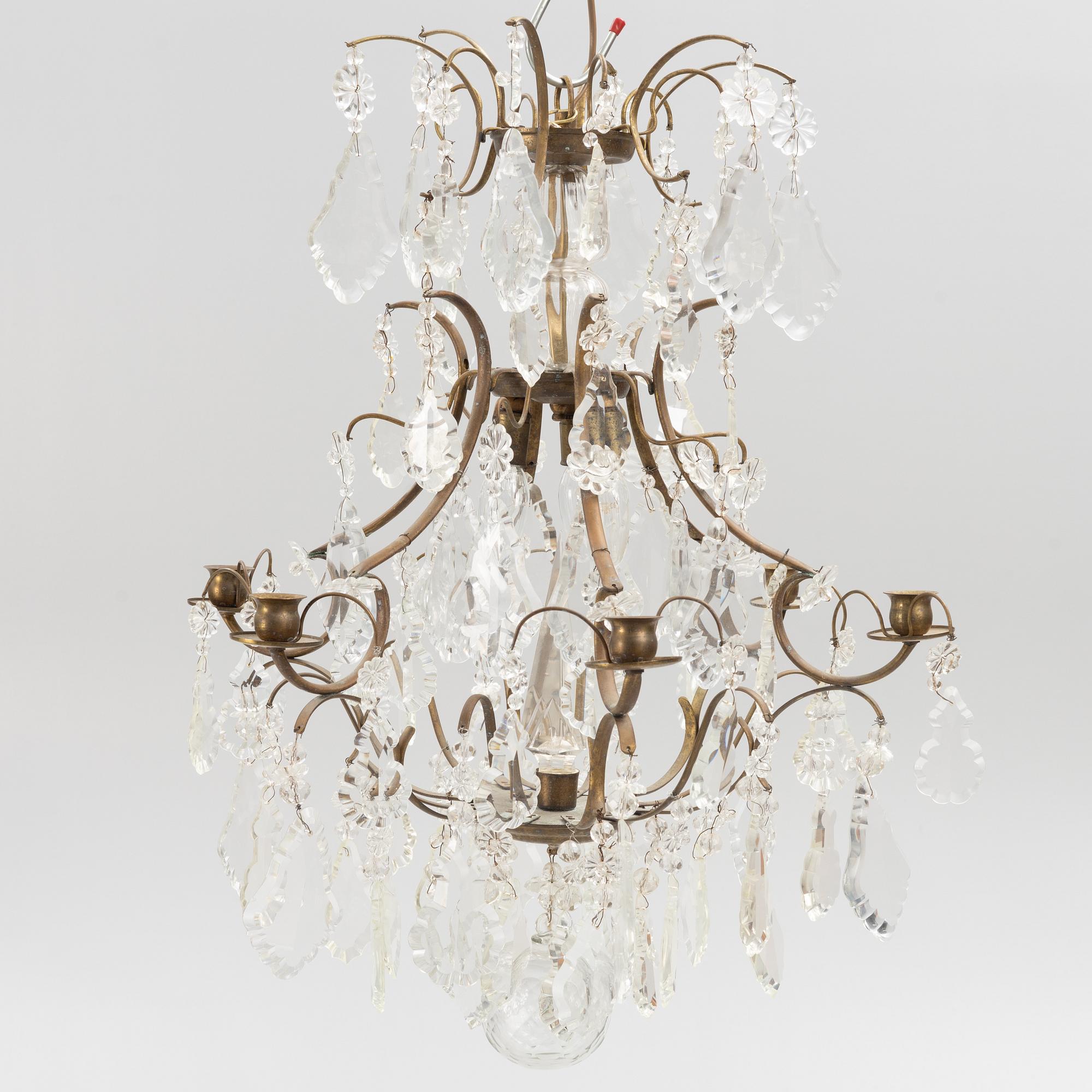 Ljuskrona, rokokostil, 1900-talets första hälft.