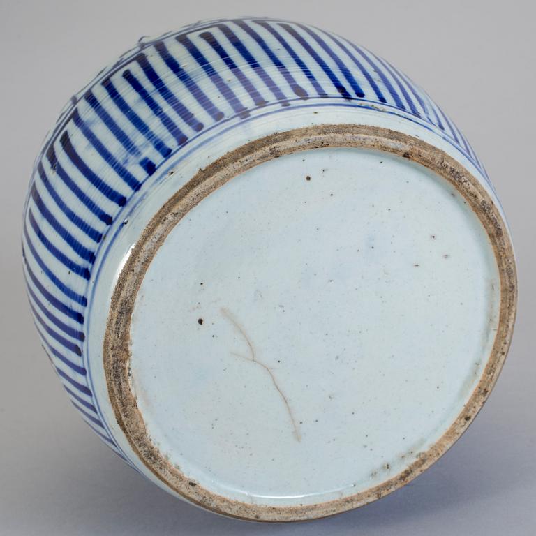 KANNA, porslin, Kina, 1800-tal.