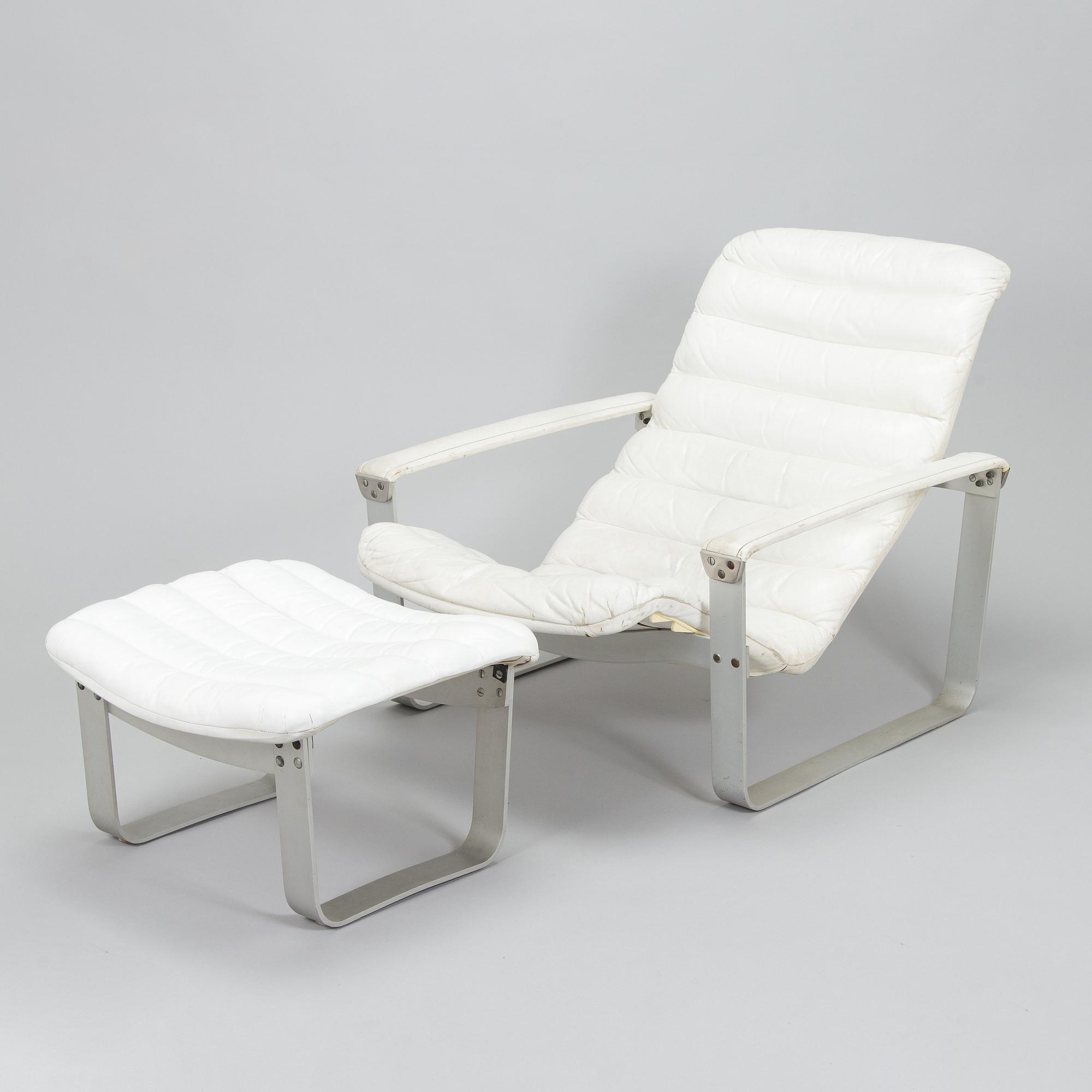Ilmari Lappalainen, a "Pulkka" easy chair and ottoman for Asko, designed year 1968.