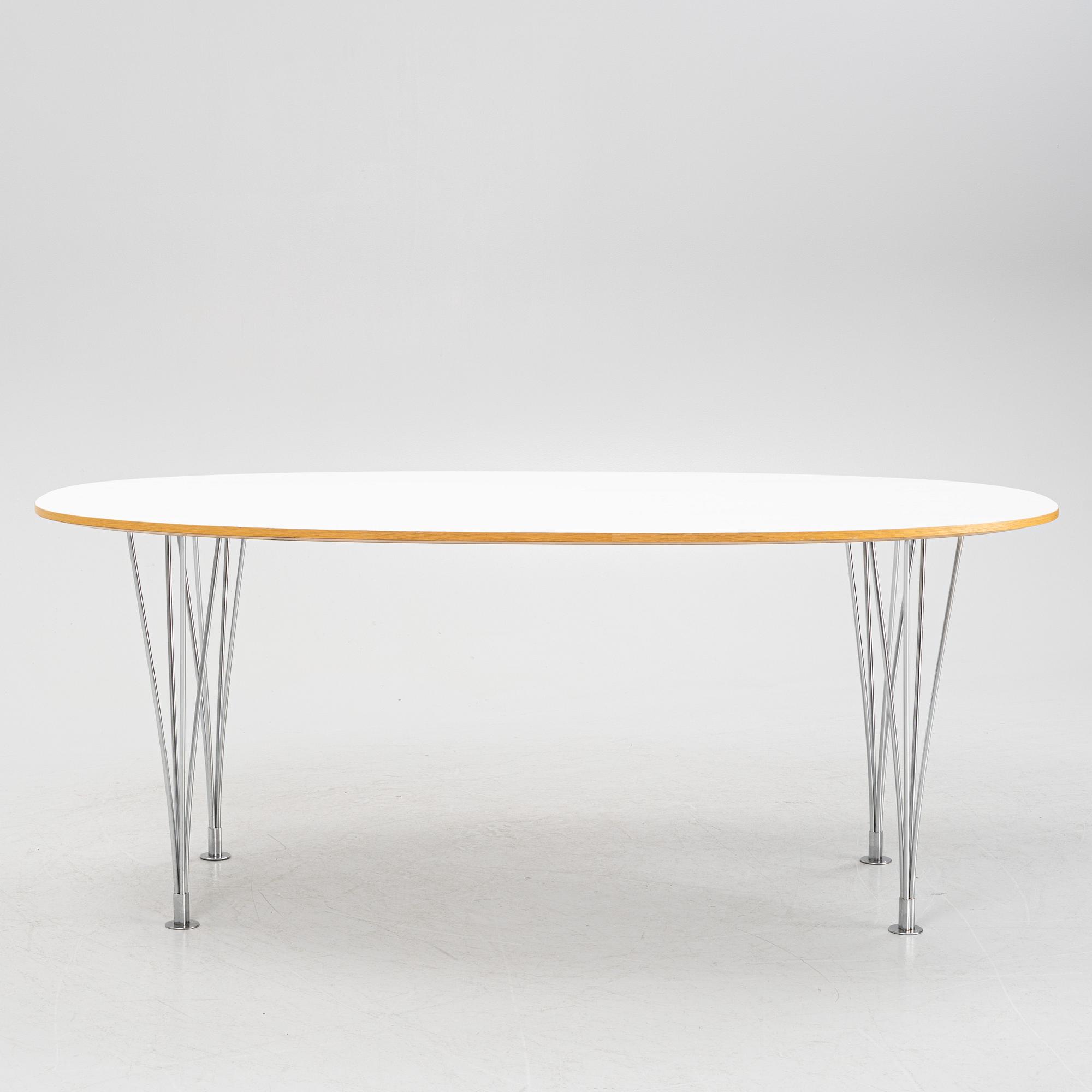 Bruno Mathsson & Piet Hein, matbord, "Superellips", Mathsson International, Värnamo, Sweden, 2009.