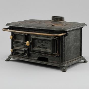 MINIATYRSPIS, gjutjärn, Göteborgs Mekaniska Verkstad, 1900-talets första hälft.