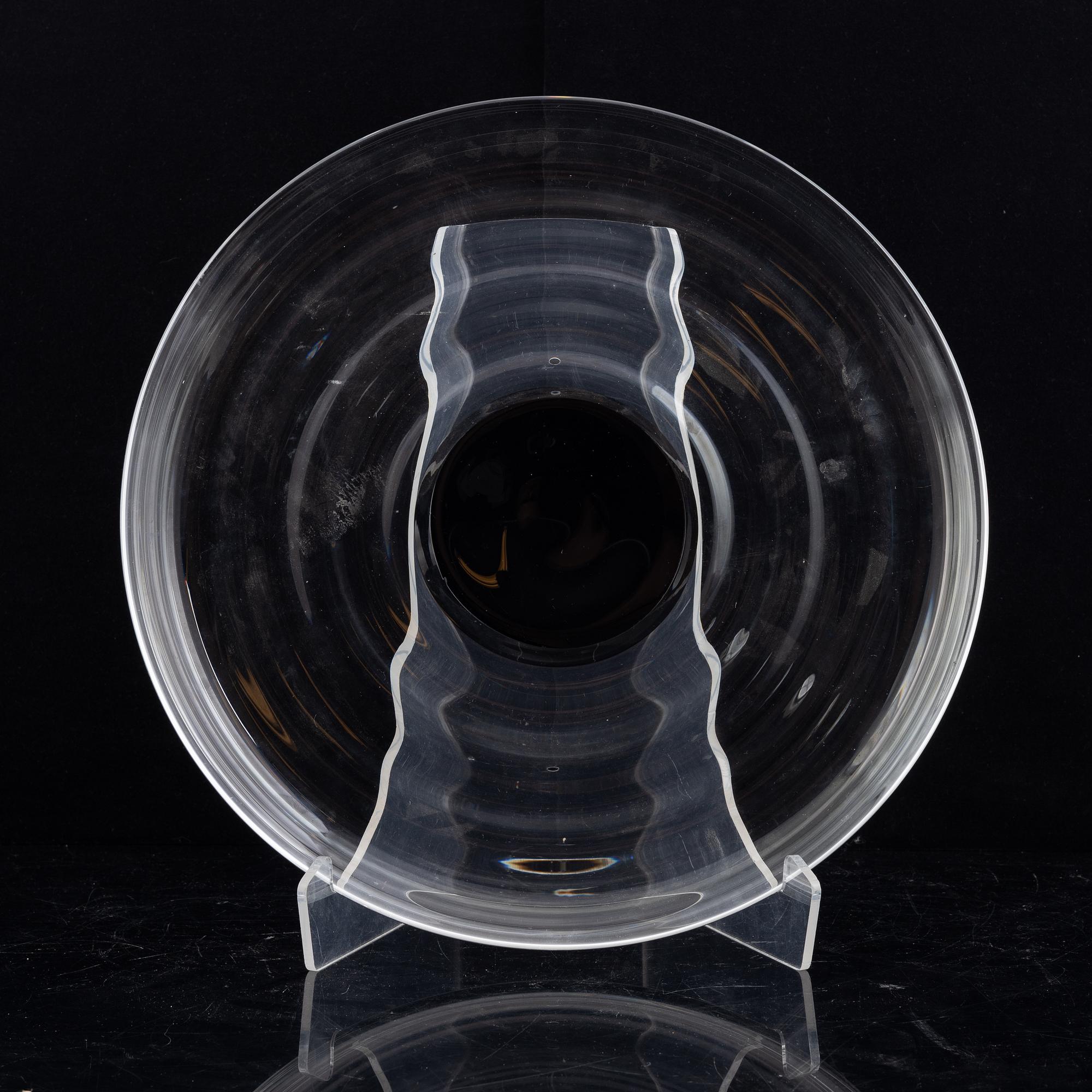 Simon Gate, a glass dish model "GU 113", Orrefors, 1930's.