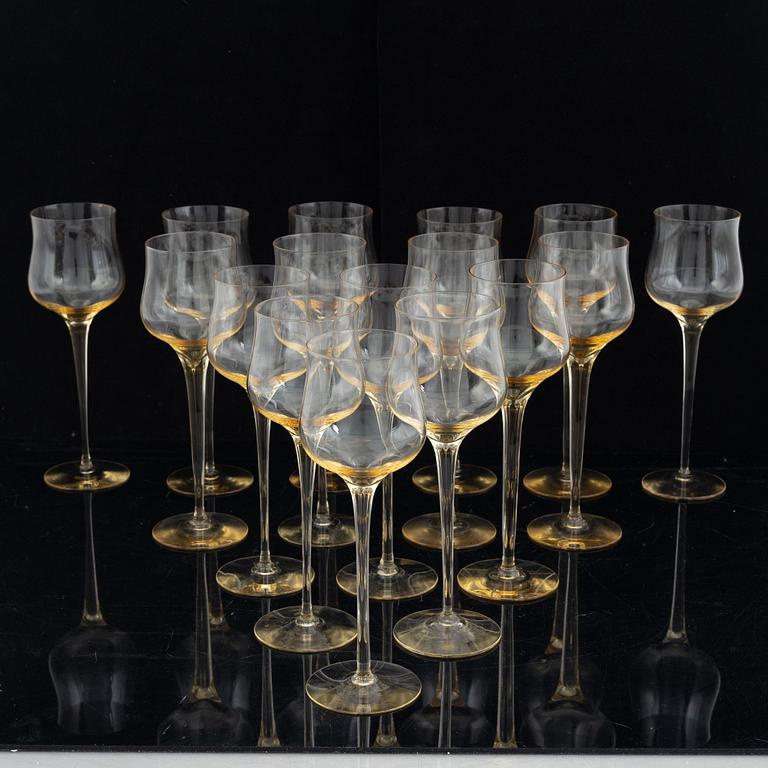 Nils Landberg, 16 model "NS 1777" wine glasses, Orrefors.