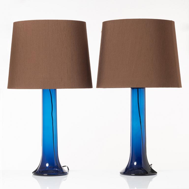 Uno & Östen Kristiansson, Bordslampor, ett par, Luxus, Vittsjö, 1960/70-tal.