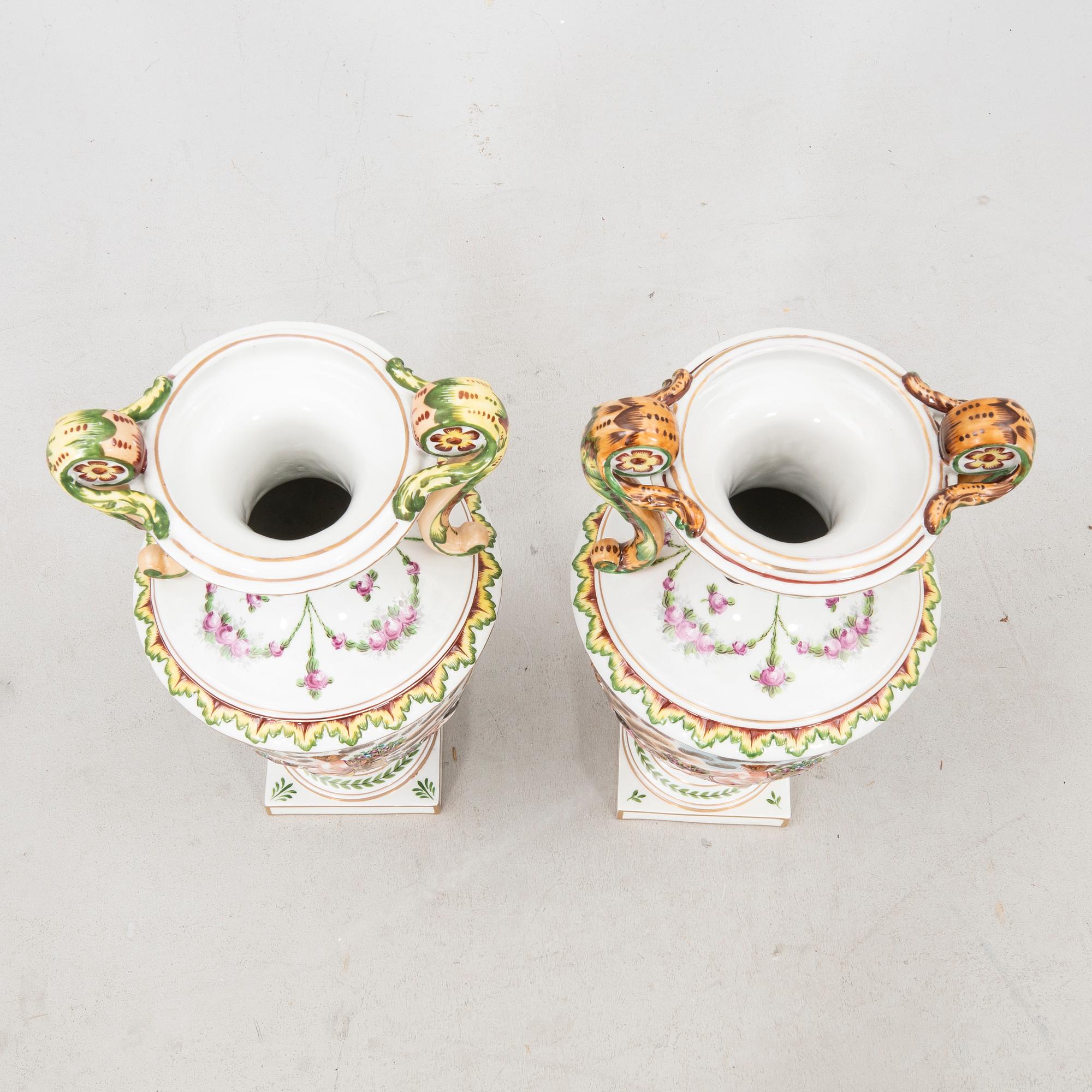 Urns a pair Capo Di Monte, Napoli-like marking, Italy, 20th century porcelain.