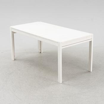 Kerstin Olby, a set of 6 'Lin' chairs and a 'No Limit' dining table, 21st Century.