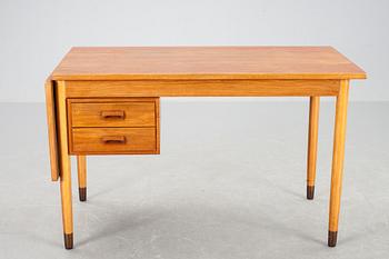 SKRIVBORD/MATBORD, Börge Mogensen, Söborg.