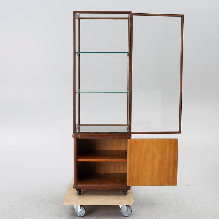 A display cabinet, first half of the 20th century.