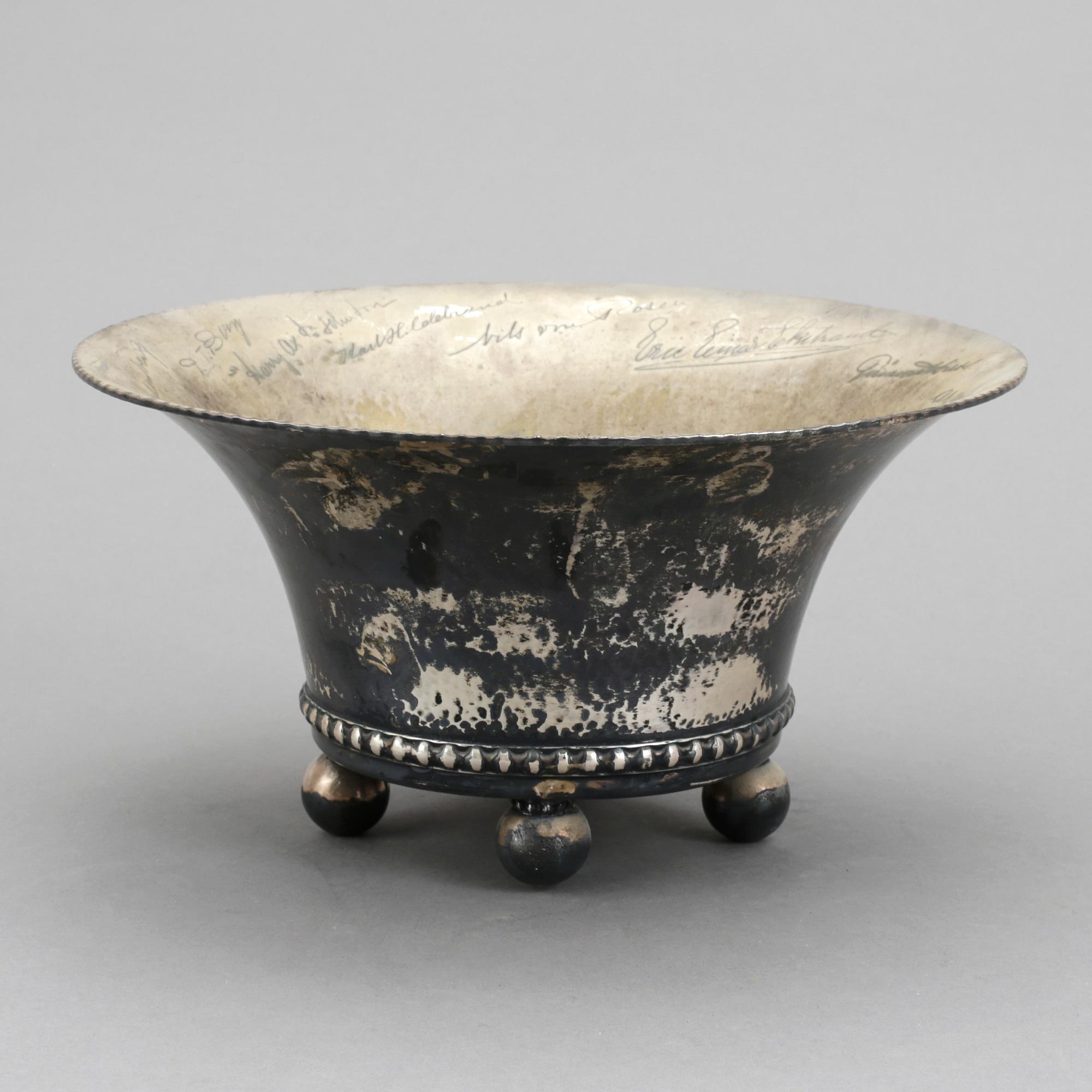SKÅL, SILVER, K Anderson, Stockholm, 1900-talets första hälft. Vikt ca 790 gram.