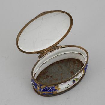 An enamel rococo box.