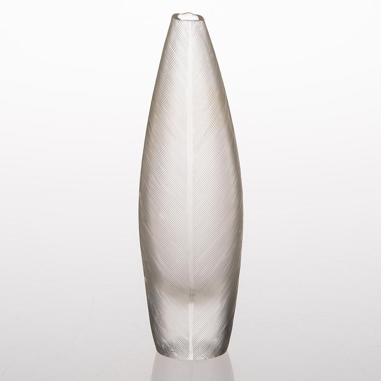 A Sulka Glass Vase, signed Tapio Wirkkala, Iiittala -57.