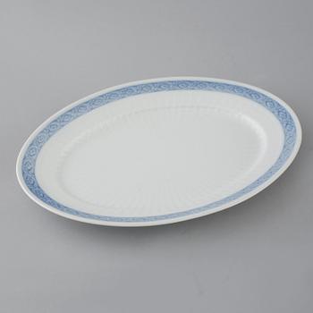 73 porcelian serving pieces, "Blå Vifte", Royal Copenhagen, from the second half of the 20th century.