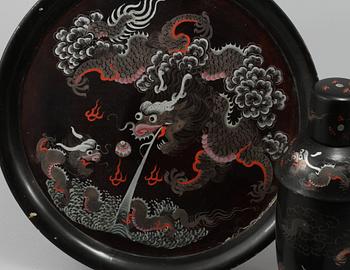 COCKTAILSET, 8 delar, bemålat trä, Kina, 1900-tal.