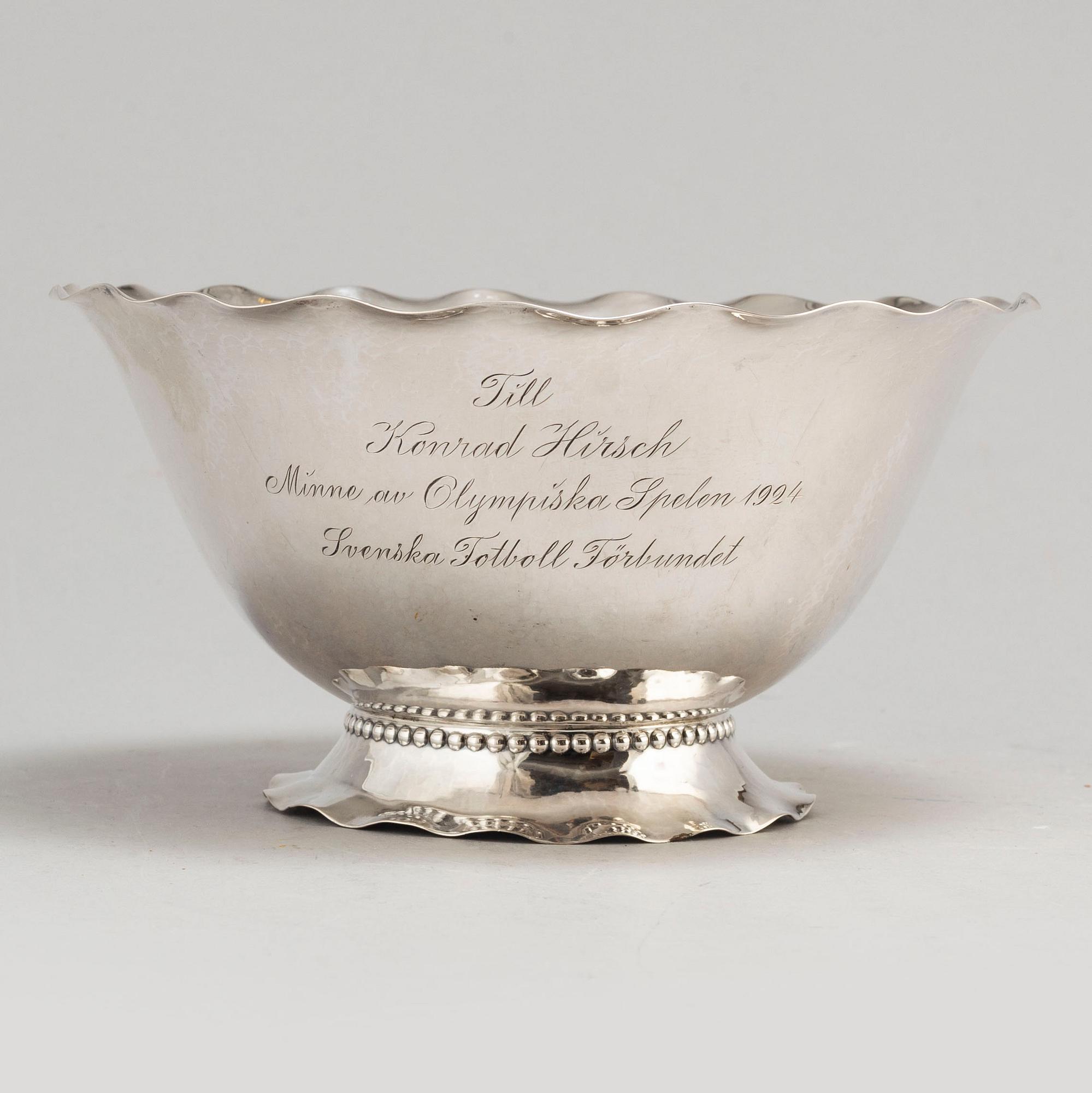 a silver bowl by CG Hallberg, memory of the Olympic games 1924 for soccer-player Konrad Hirsch.