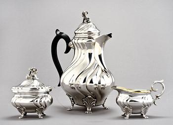 KAFFESERVIS, 3 delar, silver, CG Hallberg, Stockholm 1956. Tot 854 g.