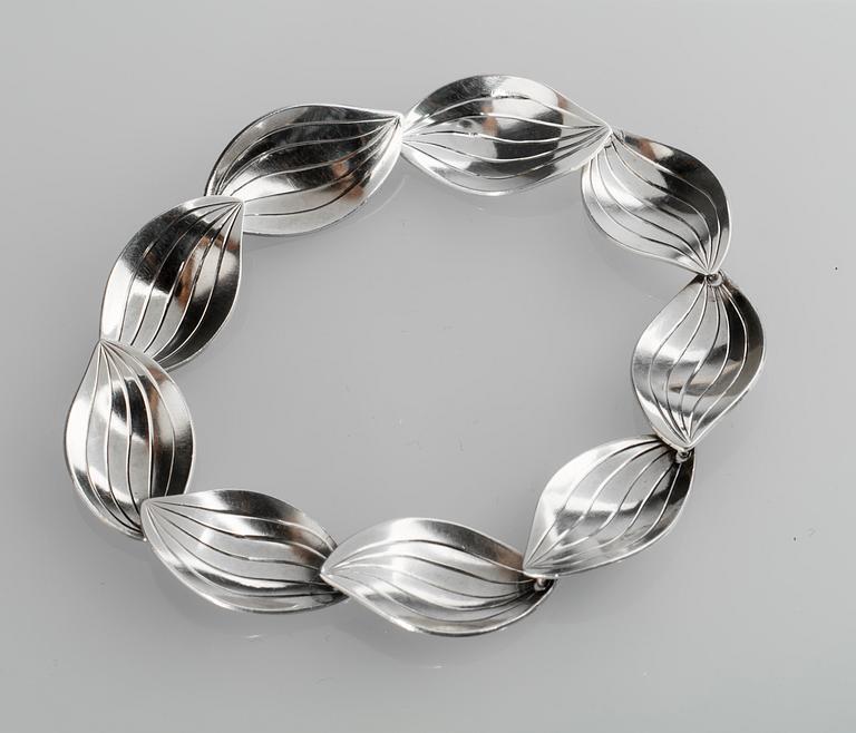 ARMBAND, sterlingsilver, Sigurd Persson för Stigbert, Stockholm, 1960. Vikt ca 20 g.