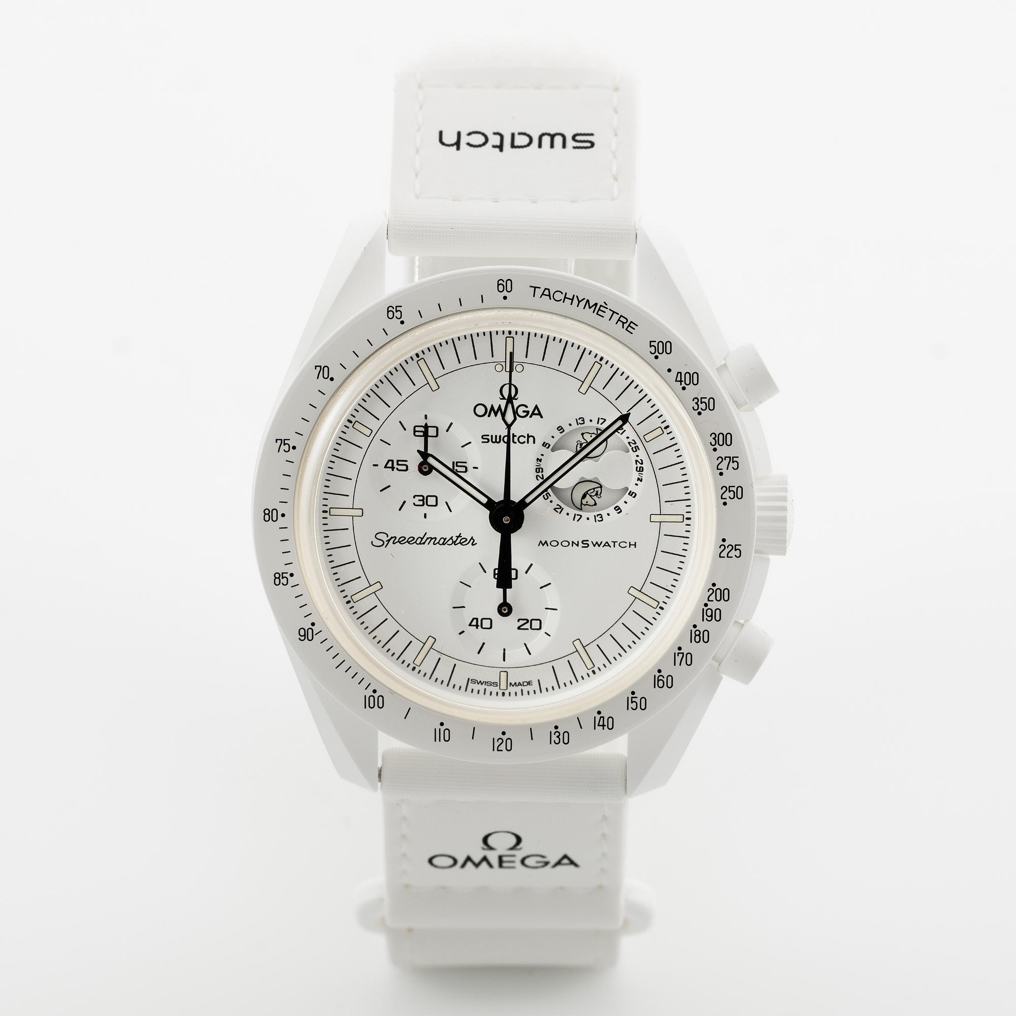 Omega/Swatch, MoonSwatch, "No Reserve", Mission to the MoonPhase, "Snoopy", kronograf, armbandsur, 42 mm.