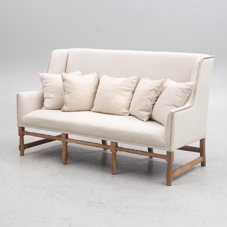 A 2Mayfair" sofa from Artwood.