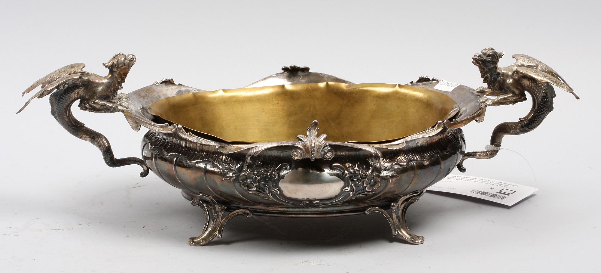 JARDINNIERE, silver. Nyrokoko. Tyska stämplar samt importstämplar Gustaf Möllenborg, Stockholm 1896.