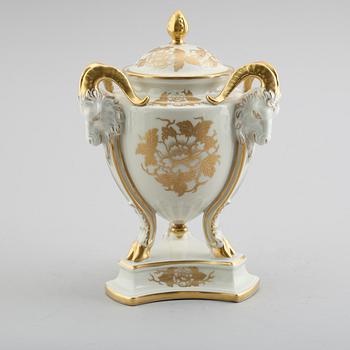 LOCKURNA, porslin, Rosenthal, 1900-talets mitt.