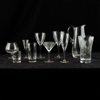 Glasservis, 94 delar. Märkt Christineholm, Bohemian Chrystal.