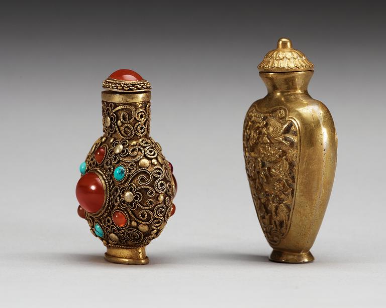 Two metal snuff bottles, Qing dynasty.