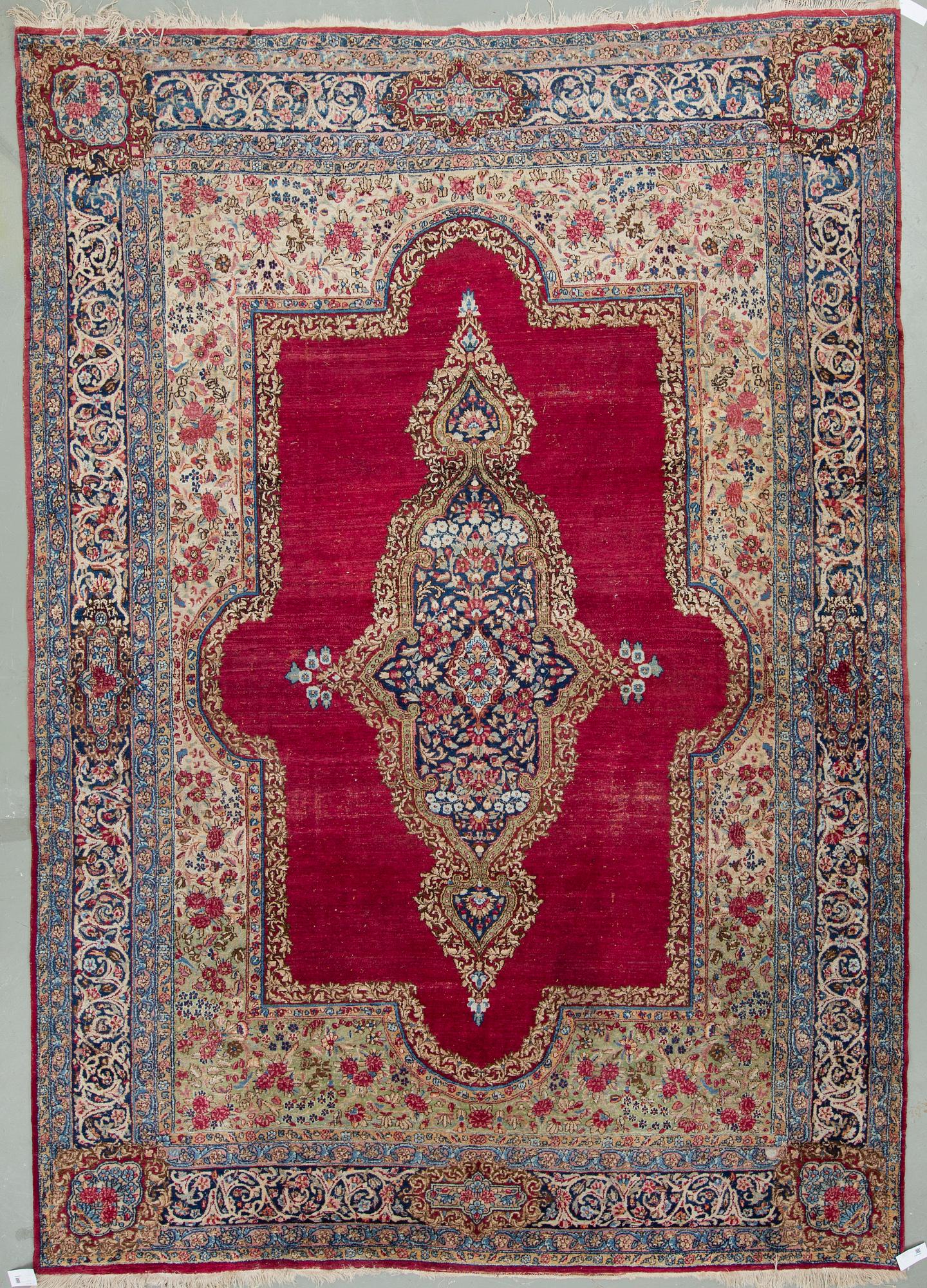 MATTA, Kirman, semiantik. Ca 352x242 cm.