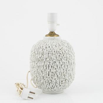 Gunnar Nylund, a stoneware chamotte table lamp, Rörstrand.