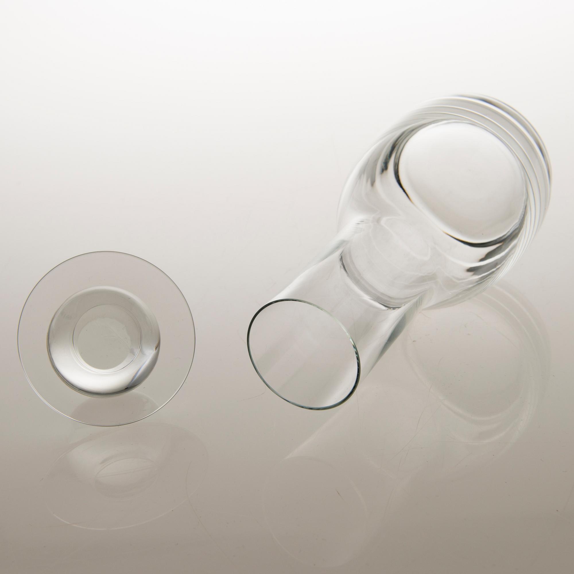OIVA TOIKKA, Glass carafe model 1563, Nuutajärvi. Design year 1966.