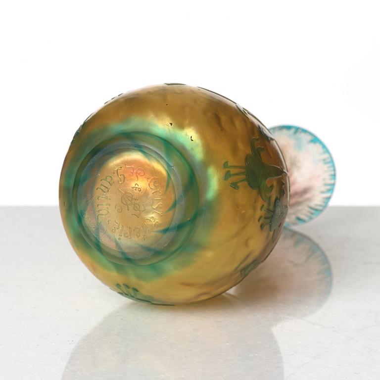 Cristallerie de Pantin Stv & C, an Art Nouveau cameo glass vase, France circa 1900.