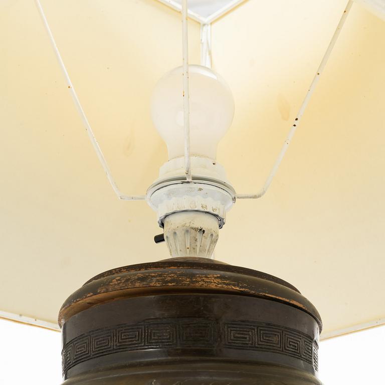 A Japanese bronze table lamp, 20th century.