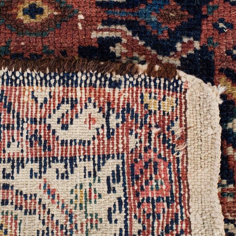 RUNNER, semi-antique/antique, Ferraghan likely, circa 490 x 101 cm.