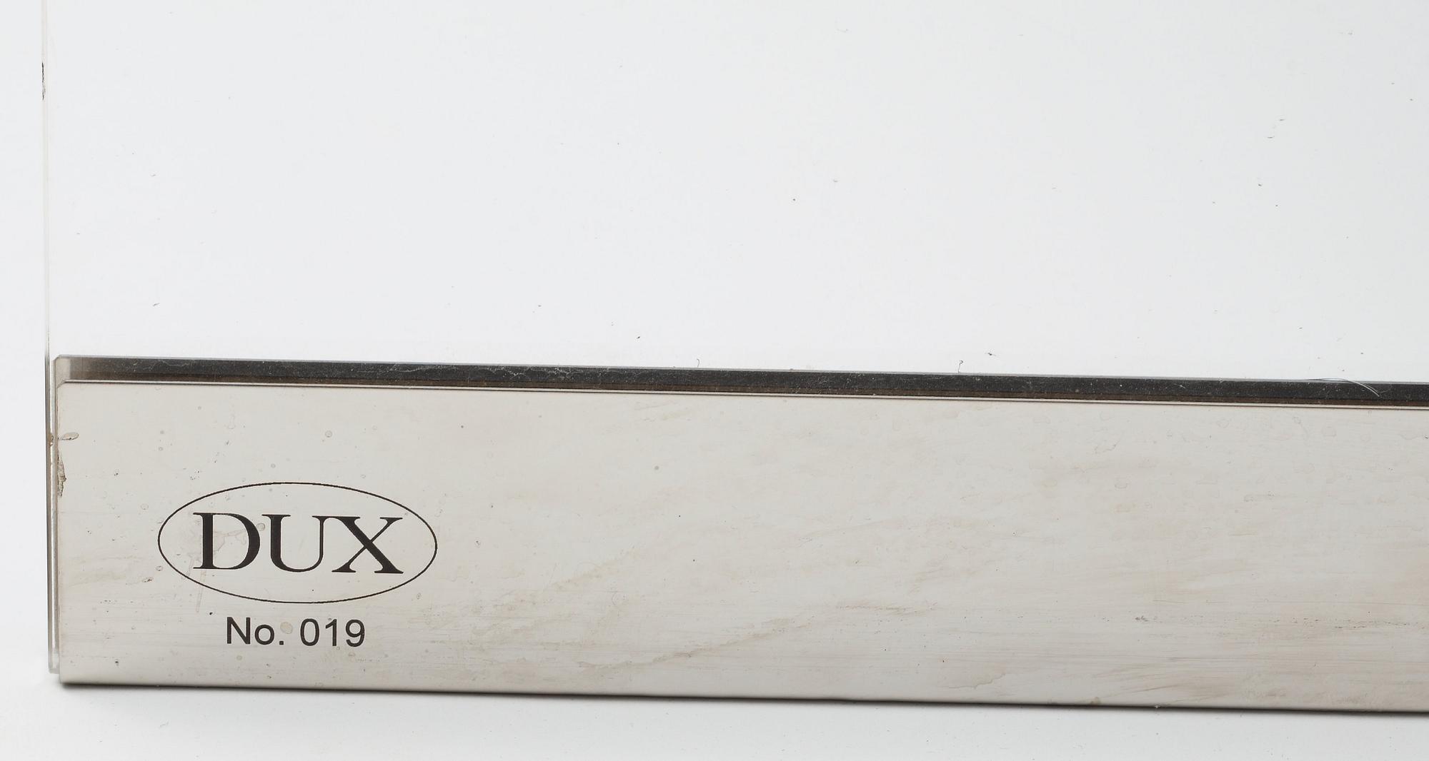 A pair of Arne Rickardt armchairs, 'Pascal', Dux 2002.