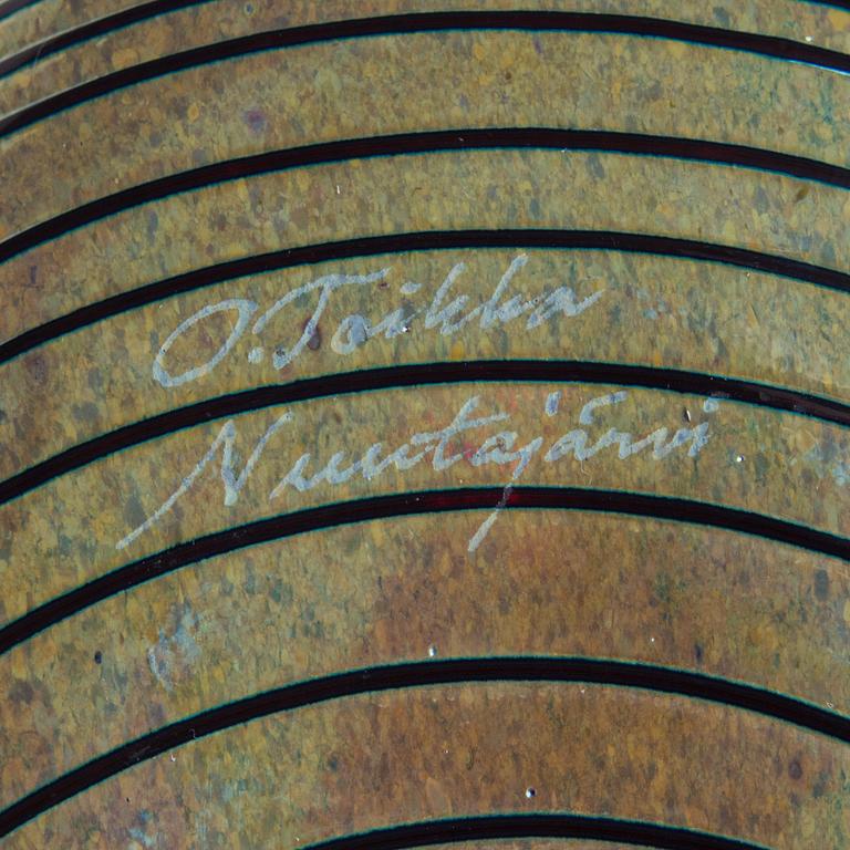 FIGURIINEJÄ, 3 kpl, lasia, signeerattu O.Toikka Nuutajärvi.