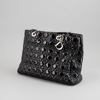 CHRISTIAN DIOR, a 'Lady Dior shopping bag'.