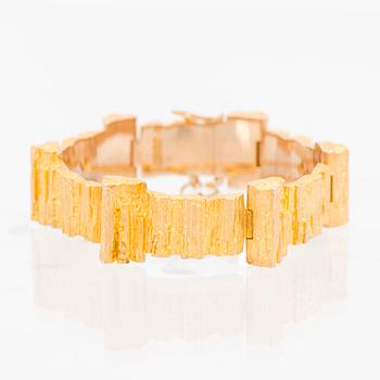 A BJÖRN WECKSTRÖM BRACELET, 'Mystica', 14K gold. Lapponia 1977.