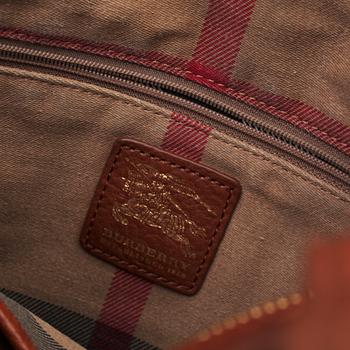 VÄSKA, Burberry, London, 2000-tal.