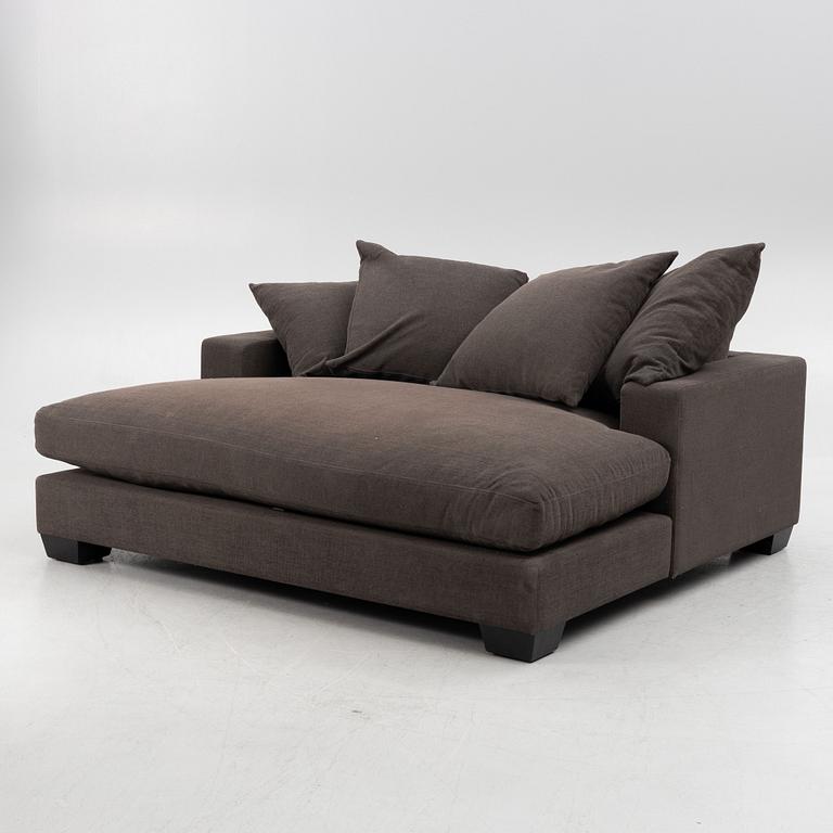 Torill Slettvoll, 'Rocket daybed', Slettvoll.