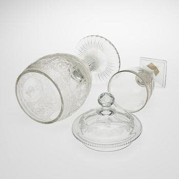 POKAL MED LOCK samt BÄGARE, glas. 1900-talets första hälft.