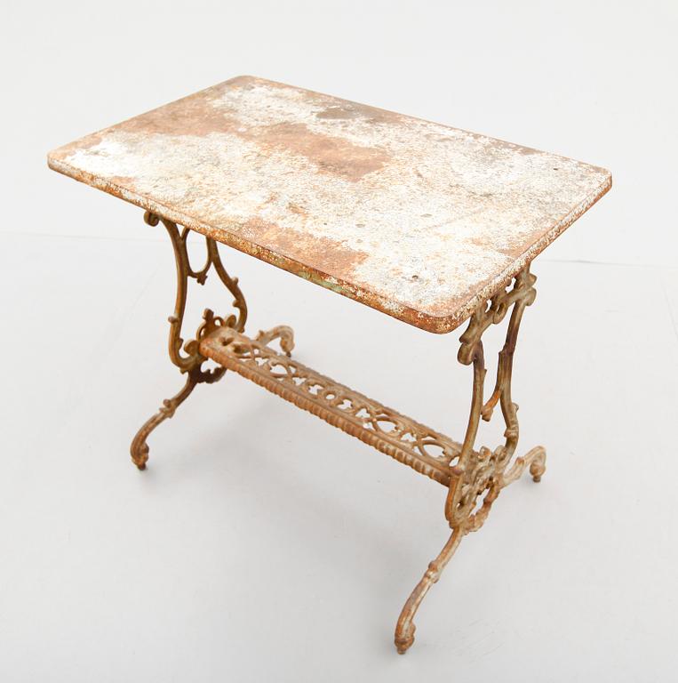 BORD, 1800-talets andra hälft.