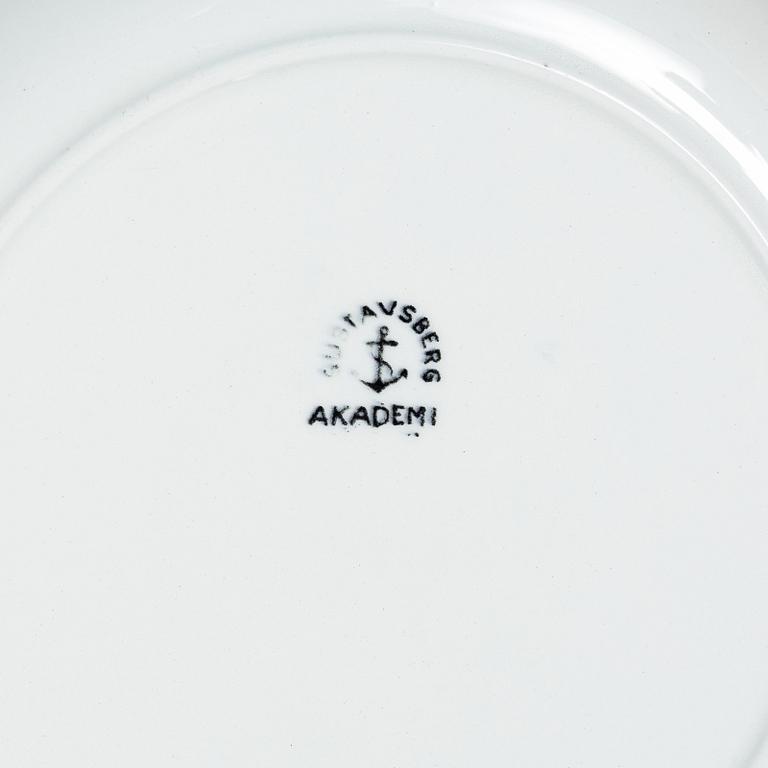 Wilhelm Kåge, 32-pieces of an 'Akademi' service, creamware, Gustavsberg, Sweden, 1936-39.