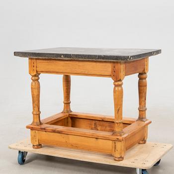 Table in Baroque style, late 19th century.