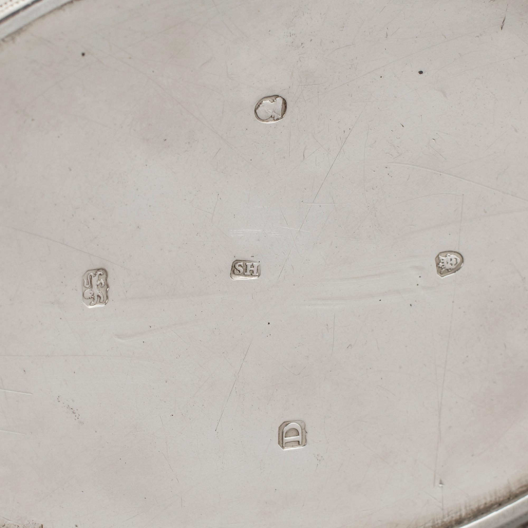 SOCKERSKRIN, silver, Solomon Hougham, London 1799. Vikt 430 gram.