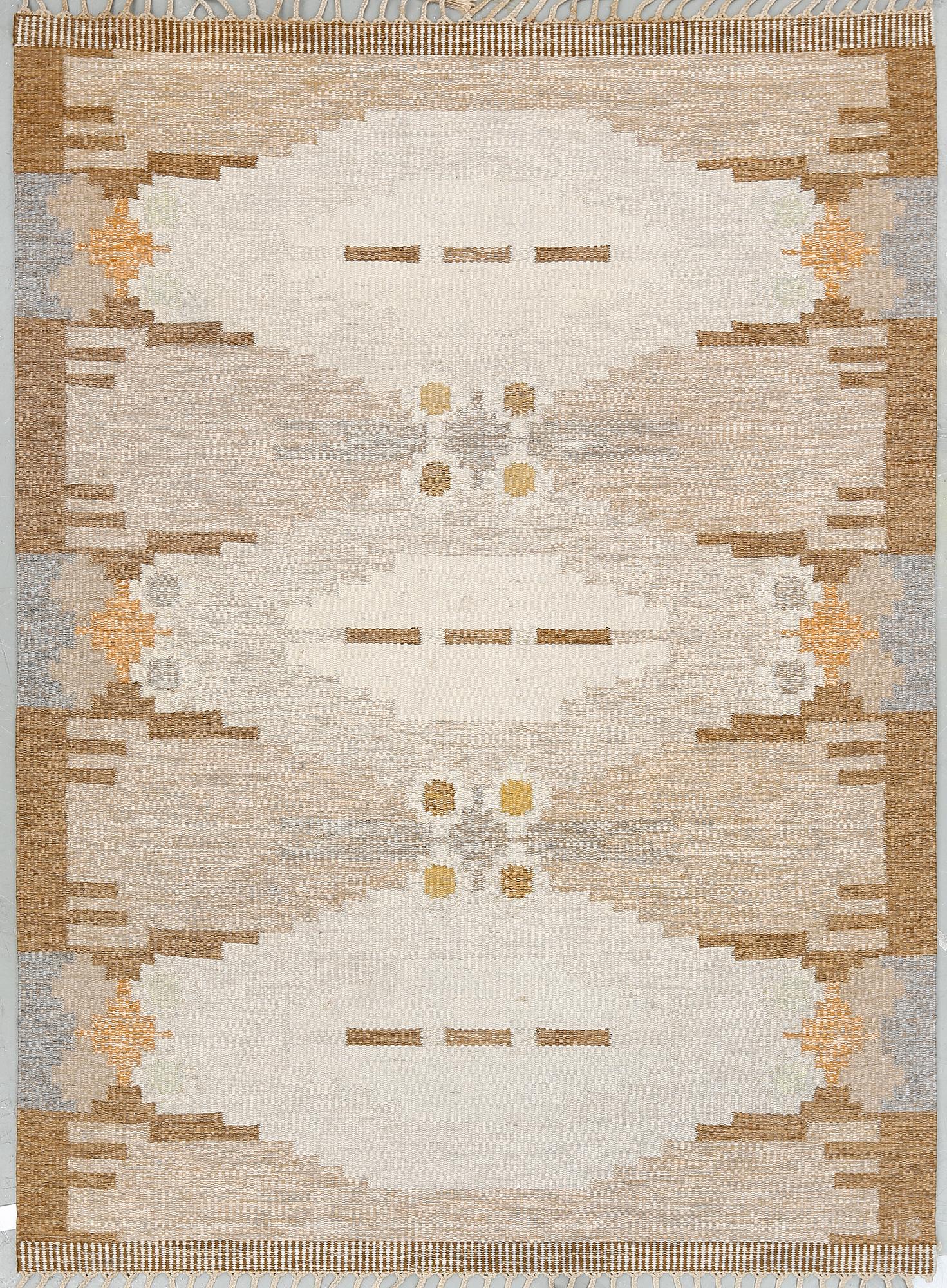 MATTA, rölakan, "Örbyhus", Ingegerd Silow, signerad IS, 1900-talets andra hälft. Ca 230 x 168 cm.