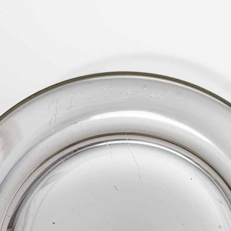 Göran Hongell, A glass vase signed JL Karhula.