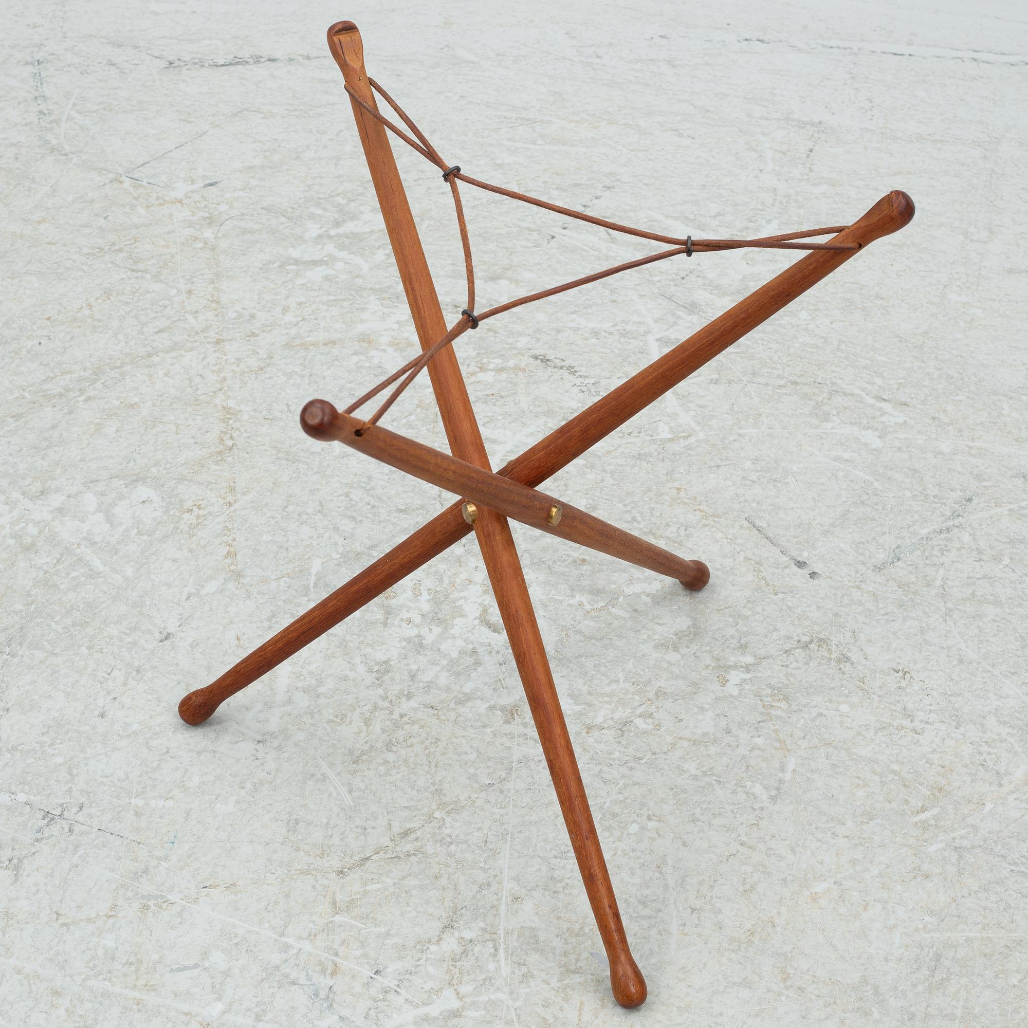 Nils Trautner, a tray table, Åry Nybro, Sweden, mid 20th century.