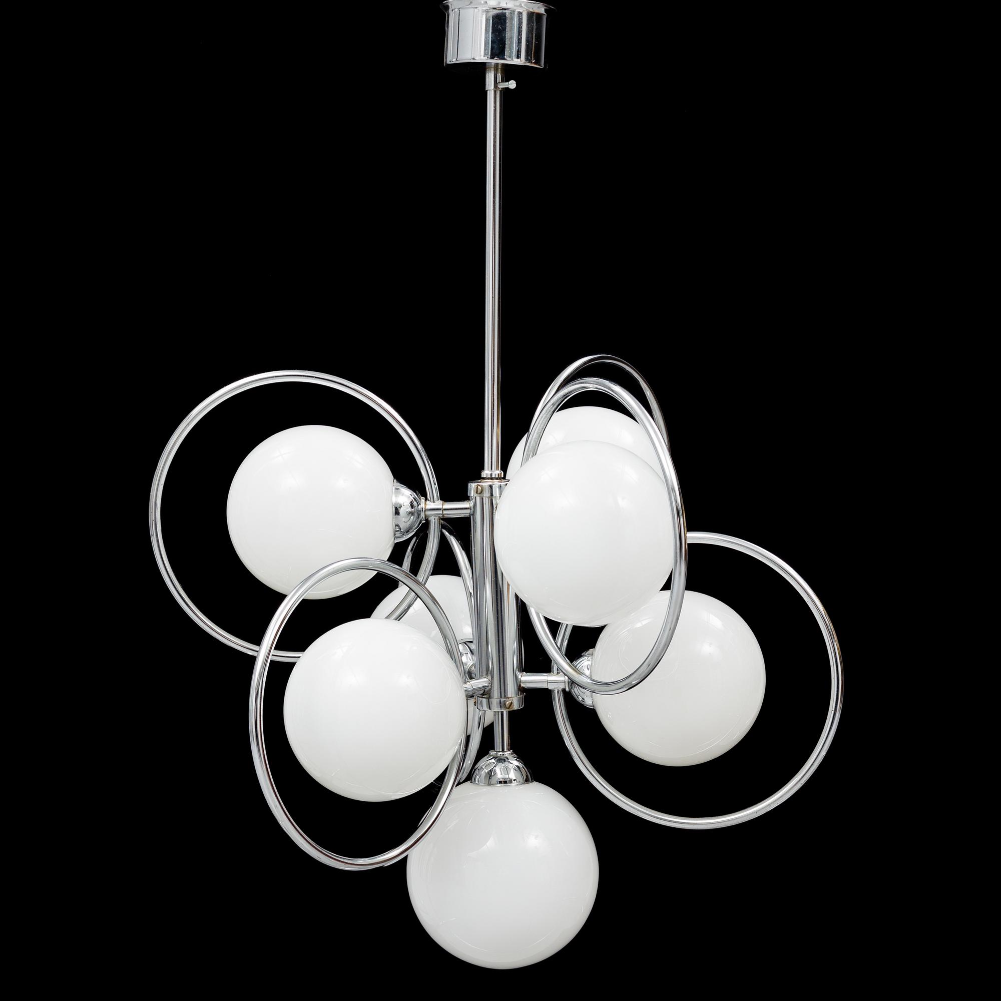 A 1960's ceiling light.