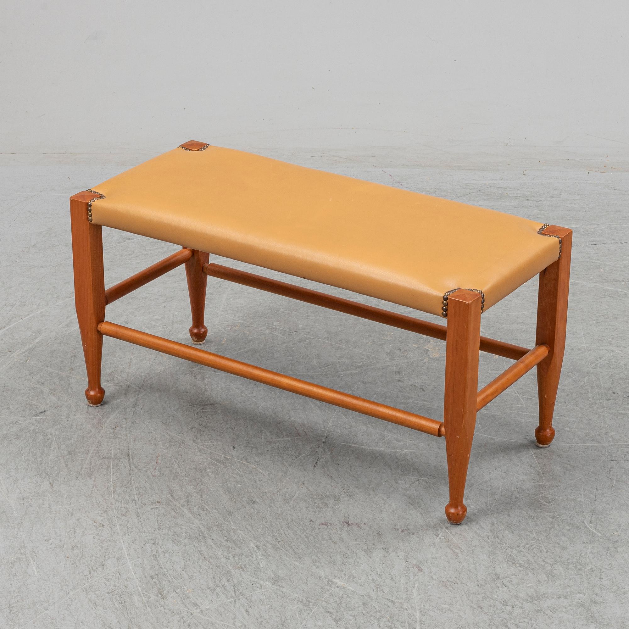 JOSEF FRANK, bänk, modell "B2009", Firma Svenskt Tenn.