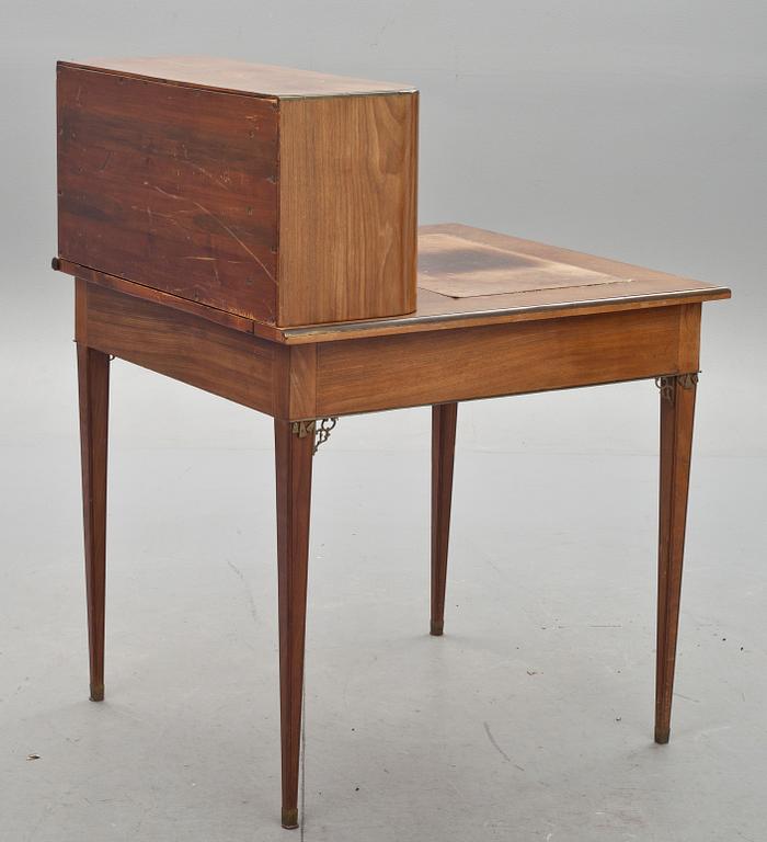 SKRIVBORD, sengustavianskt, 1700-talets slut.